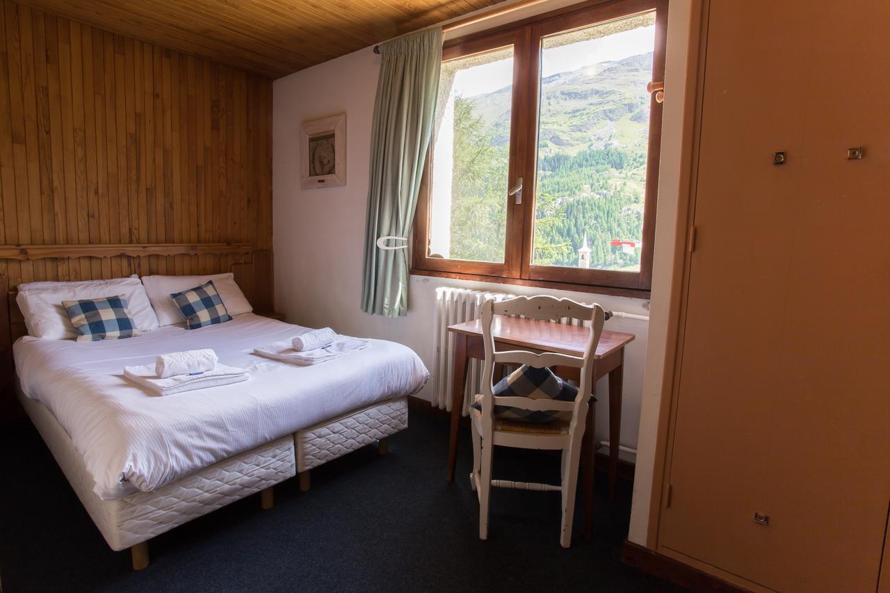 Chalet Les Melezes Bed and Breakfast Tignes Esterno foto