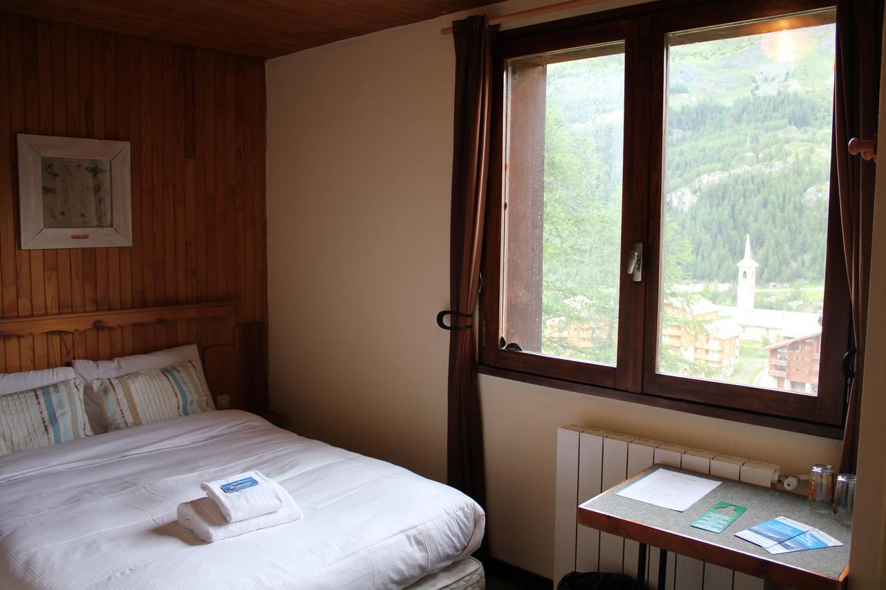 Chalet Les Melezes Bed and Breakfast Tignes Esterno foto